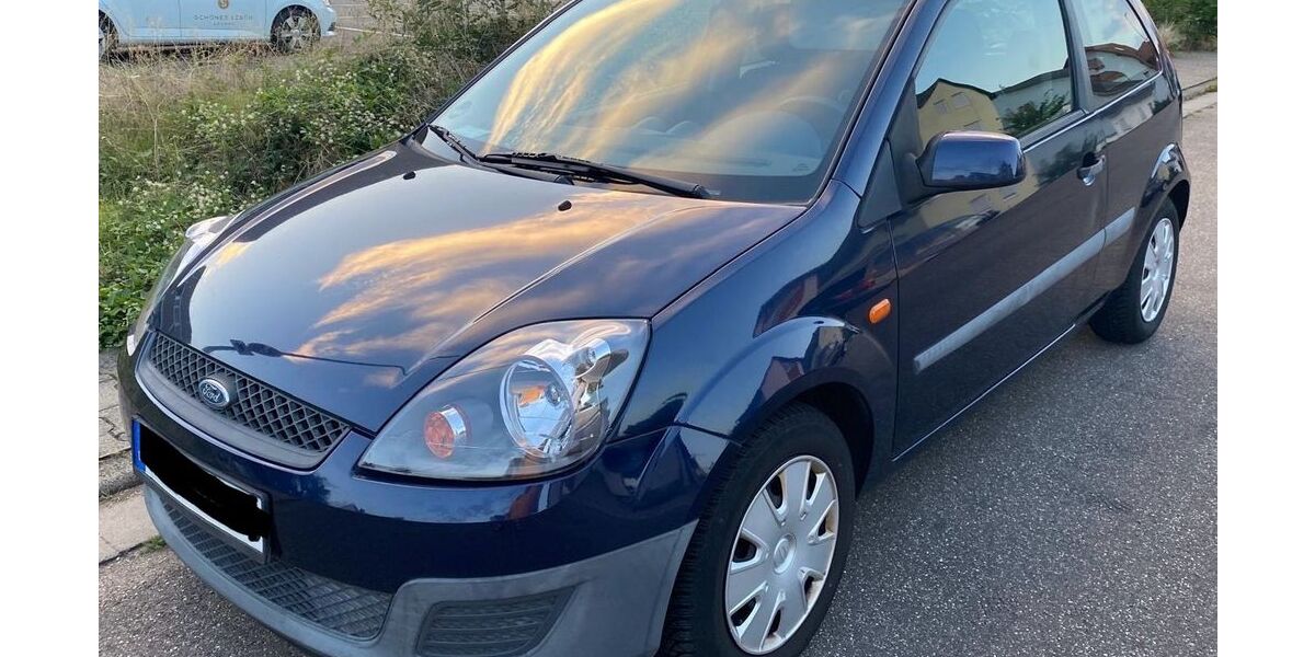 Ford Fiesta 147.000 km 2.900 &euro; Darmstadt 64293