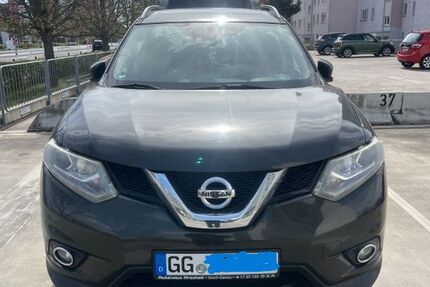 Nissan X-Trail 144.000 km 15.300 &euro; Rüsselsheim 65428
