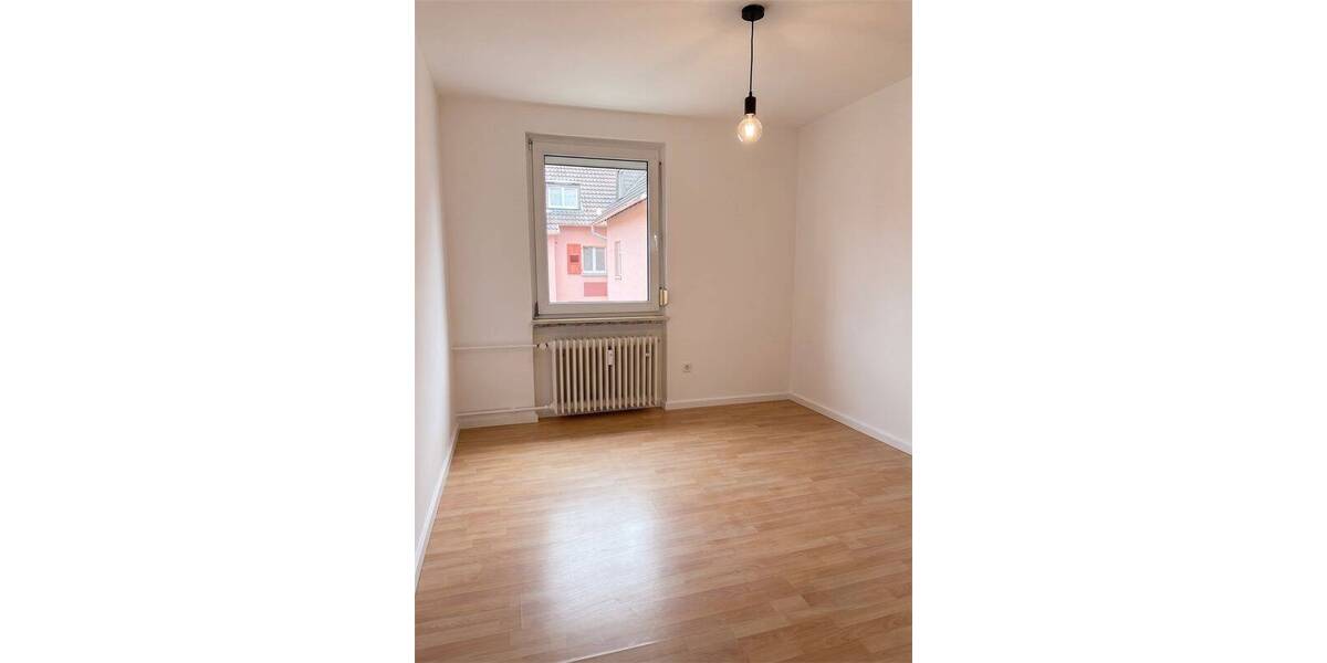 Etagenwohnung Erzhausen - 3 Zimmer, 81 m&sup2;, 1.150&euro; | Angebot:26851781