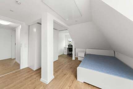Wohnung zum Mieten in Zuffenhausen-Mitte 670 € 18 m²