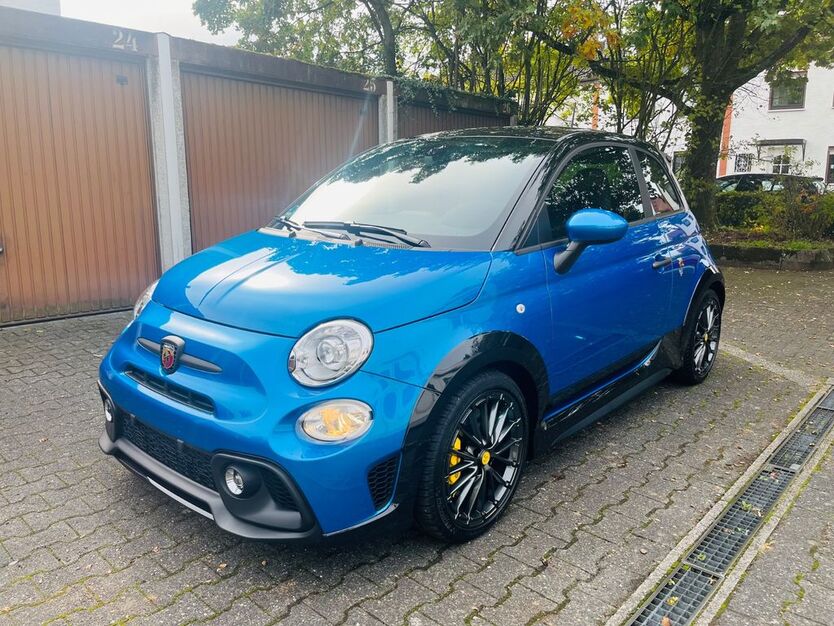 Abarth 695 5.611 km 36.695 € Obertshausen 63179