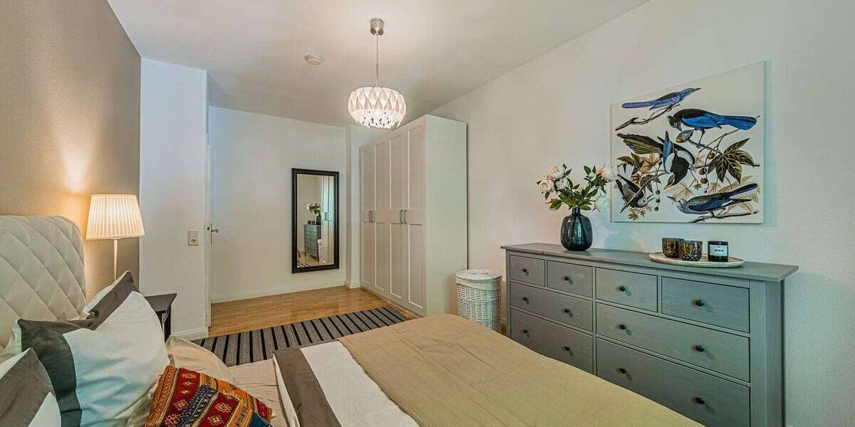 Etagenwohnung Frankfurt am Main Westend-Süd - 2 Zimmer, 68 m&sup2;, 1.790&euro; | Angebot:26840617