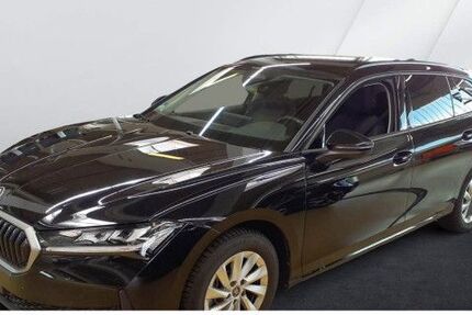 Skoda Superb 12.624 km 33.650 &euro; Frankfurt am Main 60326