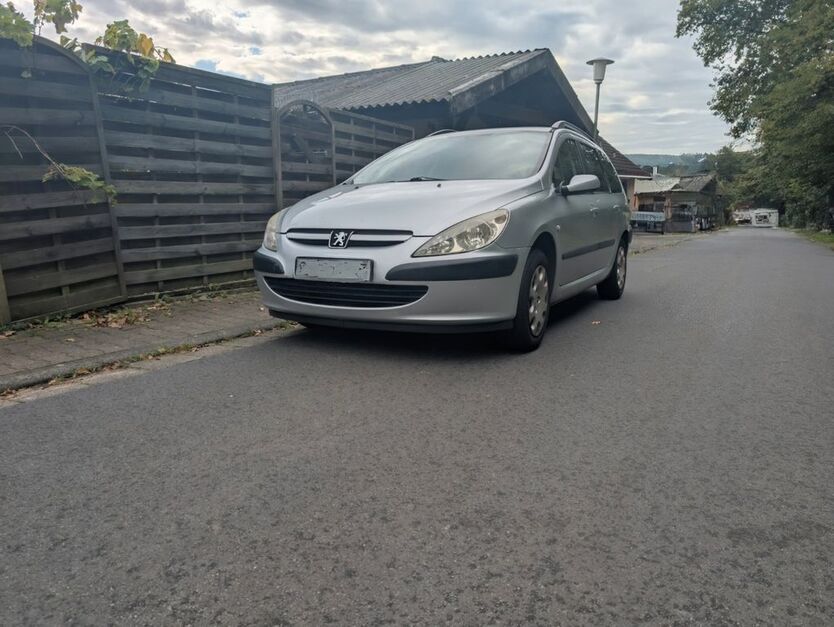 Peugeot 307 220.000 km 1.100 € höchst 64739