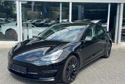 Tesla Model 3 37.500 km 35.950 &euro; Dieburg 64807