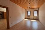 Einfamilienhaus Schaafheim Radheim - 9 Zimmer, 304 m&sup2;, 350.000&euro; | Angebot:26835119