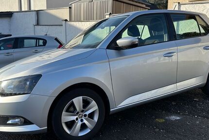 Skoda Fabia 122.964 km 8.500 &euro; Hofheim am Taunus 65719