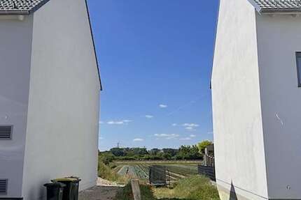 Grundstück zu verkaufen in Griesheim 250.000 € 198 m²