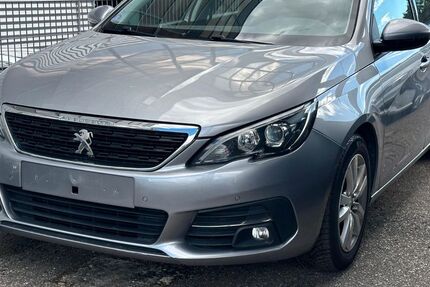 Peugeot 308 108.162 km 11.990 € Mainz 55128