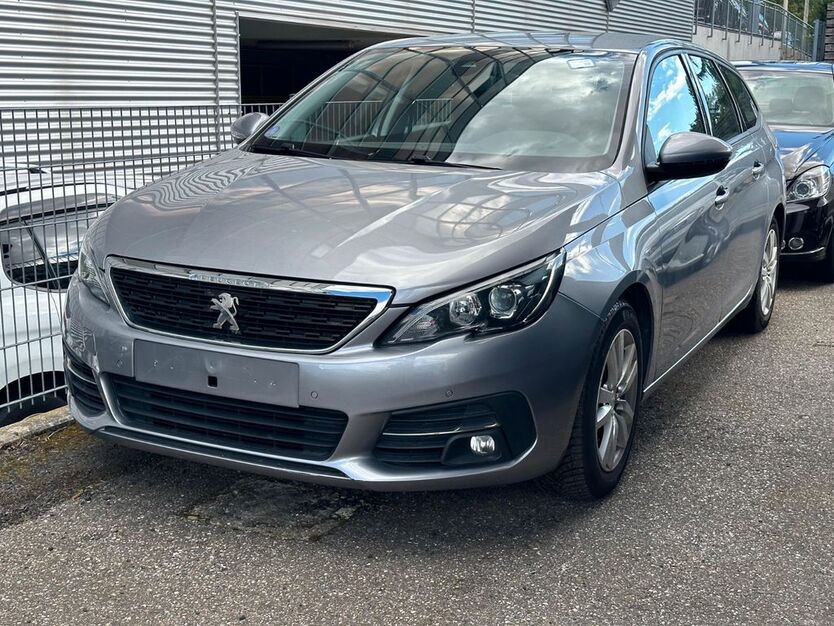 Peugeot 308 108.162 km 11.990 € Mainz 55128
