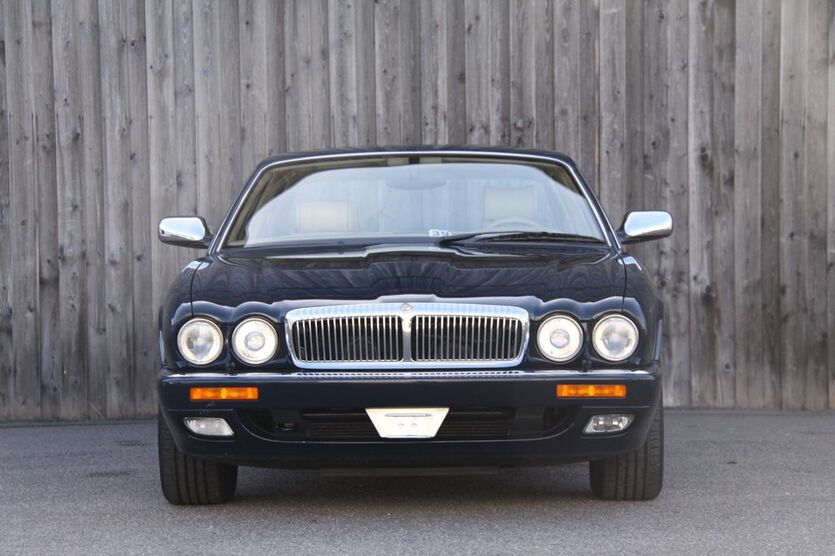 Jaguar Daimler 23.000 km 59.999 € Heppenheim 64646