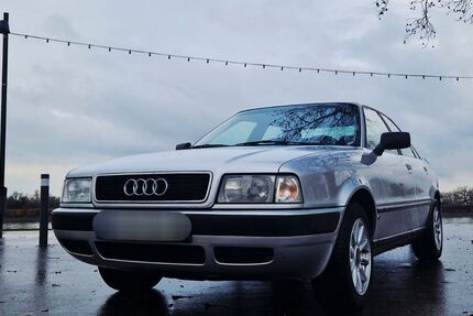 Audi 80 189.000 km 2.900 &euro; Gernsheim 64579
