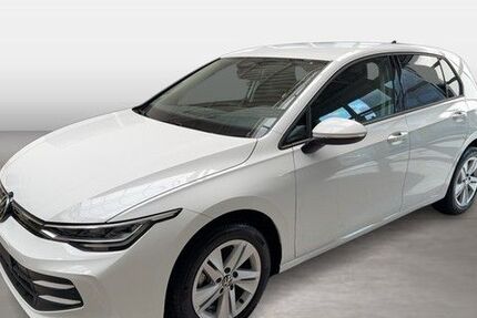 VW Golf 12.596 km 25.680 &euro; Frankfurt am Main 60528