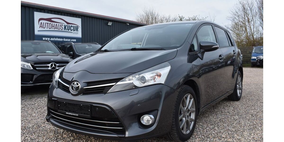 Toyota Verso 114.000 km 10.890 &euro; Alsheim 67577