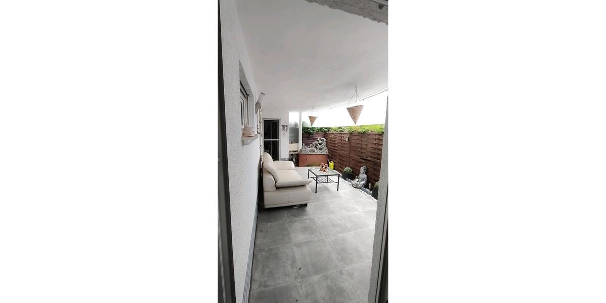 Erdgeschoßwohnung Büttelborn - 2 Zimmer, 60 m&sup2;, 1.200&euro; | Angebot:25475955