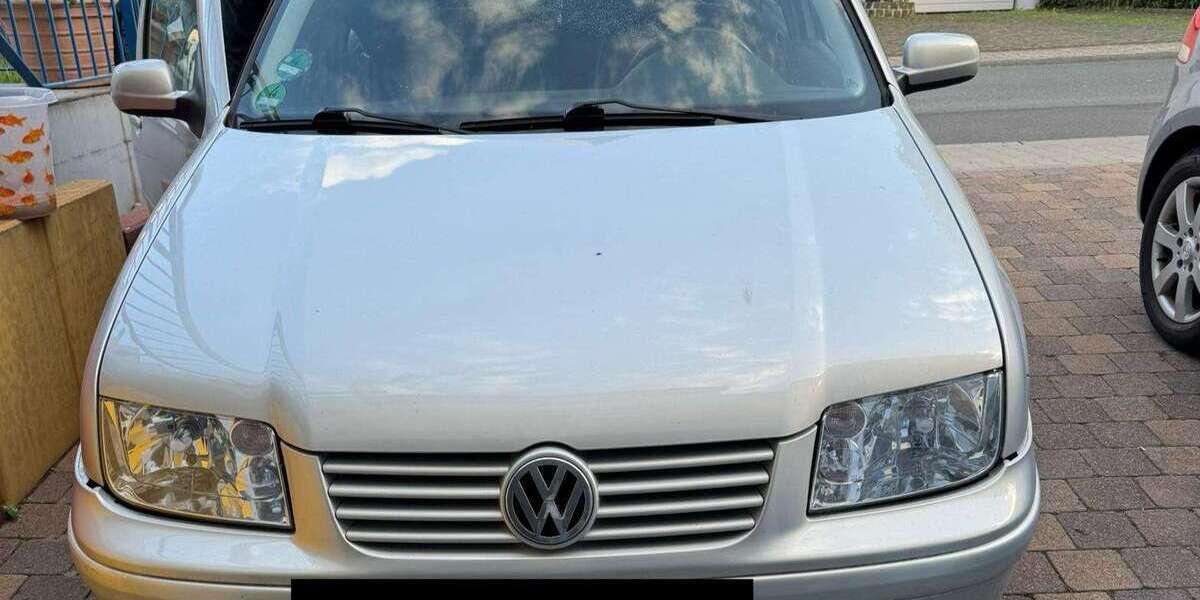 VW Bora 152.000 km 1.800 &euro; Gau-Bischofsheim 55296