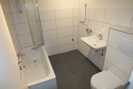 Barrierefreie 4 Zimmer Wohnung ca. 94m² Wohnfläche mit Balkon und Kfz-Stellplatz in Nauheim - Erdgeschoßwohnung Nauheim | Angebot:26366441