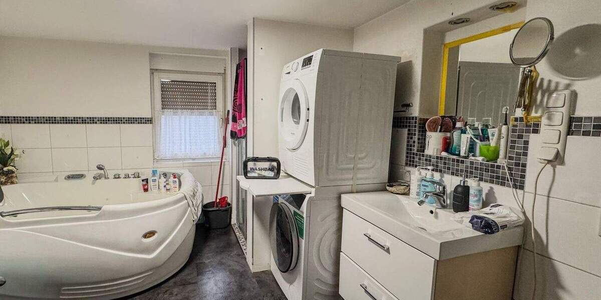 Einfamilienhaus Reinheim - 6 Zimmer, 195 m&sup2;, 475.000&euro; | Angebot:25644828