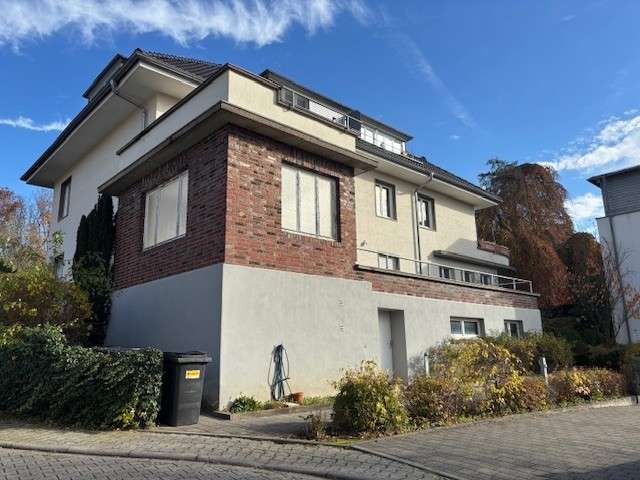 Etagenwohnung Darmstadt Darmstadt-Ost - 4 Zimmer, 165 m&sup2;, 2.500&euro; | Angebot:25217227