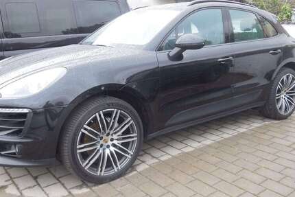 Porsche Macan 98.000 km 38.890 &euro; Fürth/Odw. 64658