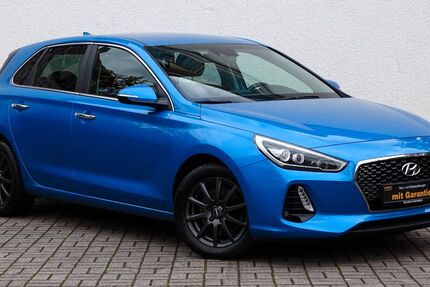 Hyundai i30 47.990 km 15.990 € Bensheim 64625