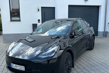 Tesla Model Y 37.900 km 30.900 &euro; Dreieich 63303