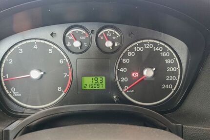 Ford Focus 215.000 km 2.299 € Offenbach am Main 63065