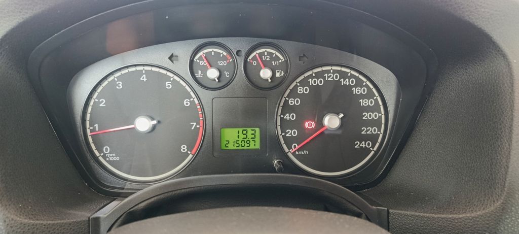 Ford Focus 215.000 km 2.299 € Offenbach am Main 63065