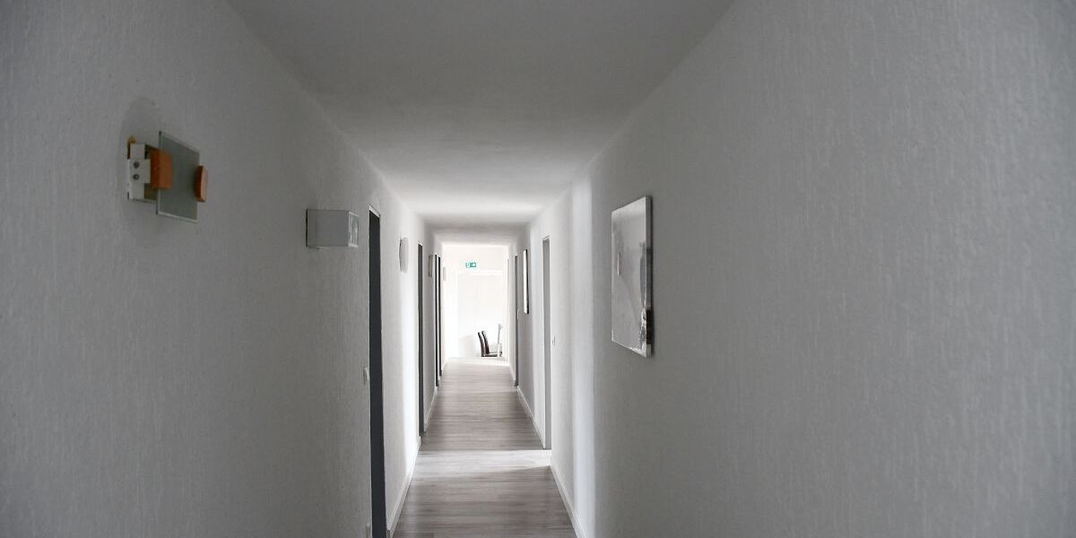 Großzügiges Anwesen mit vielseitigen Nutzungsmöglichkeiten im Herzen von Erzhausen zimmer