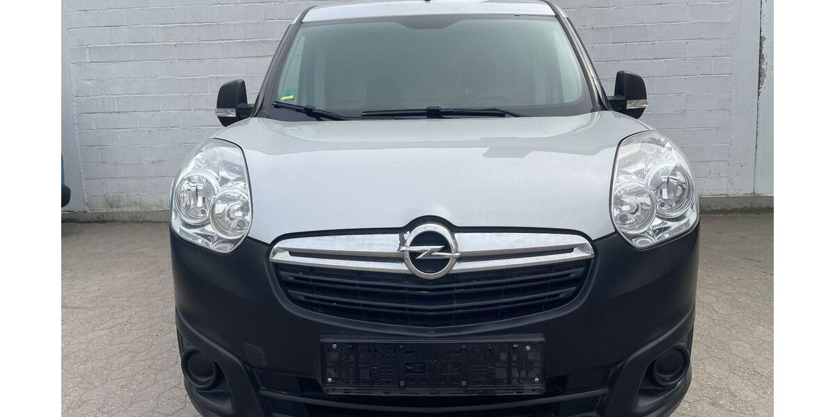Opel Combo 149.000 km 4.900 &euro; Pfungstadt 64319