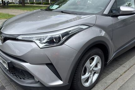 Toyota C-HR 66.000 km 14.650 &euro; Offenbach am Main 63067