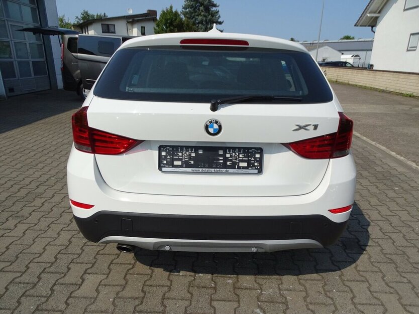 BMW X1 1.8l i sDrive, Steptronic, Sitzheizung, PDC hin 154.921 km 8.990 € Rodgau 63110