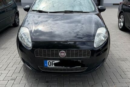 Fiat Grande Punto 183.000 km 1.111 &euro; Obertshausen 63179