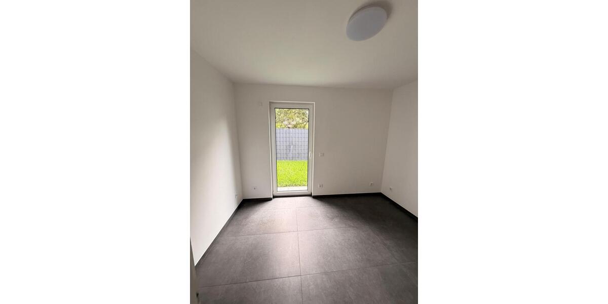 Reihenhaus Mörfelden-Walldorf Walldorf - 3 Zimmer, 105 m&sup2;, 2.500&euro; | Angebot:26629208