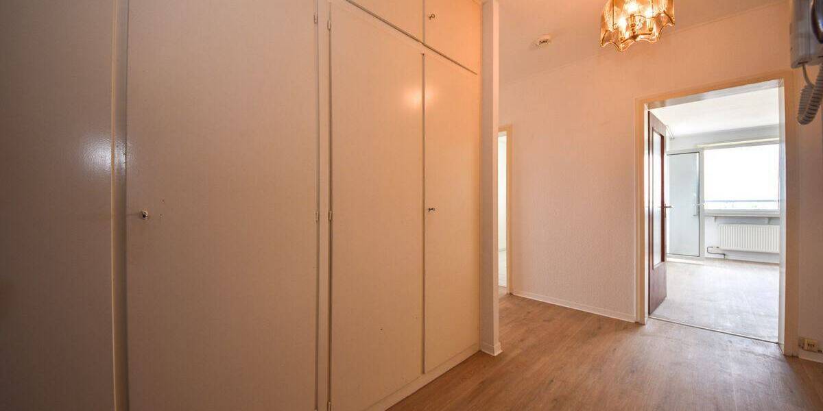 Etagenwohnung Frankfurt Sachsenhausen - 4 Zimmer, 99 m&sup2;, 409.000&euro; | Angebot:26435030