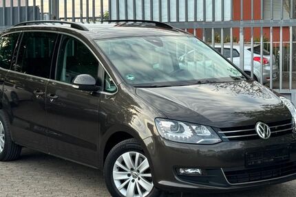 VW Sharan 115.033 km 23.500 &euro; Frankfurt am Main 65933