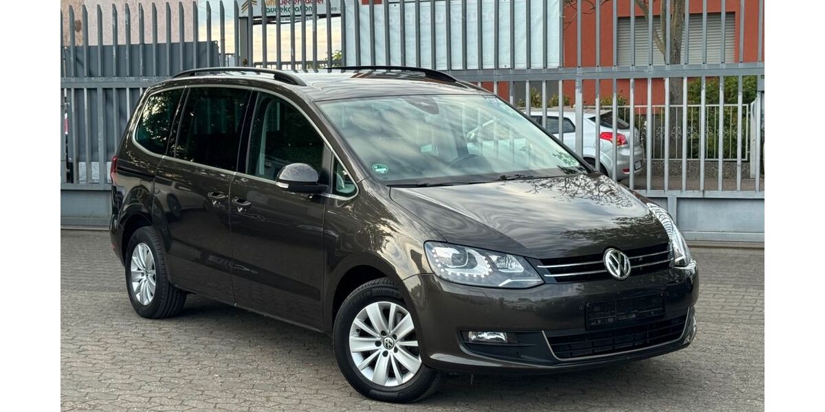 VW Sharan 115.033 km 23.500 &euro; Frankfurt am Main 65933