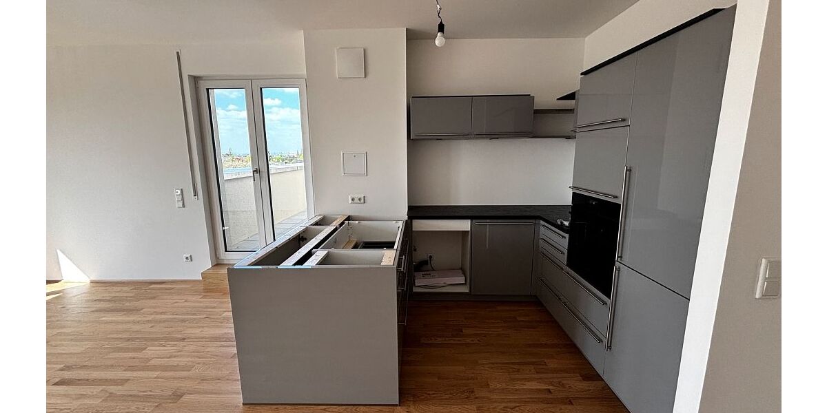 Helligkeit & Eichenholz: Barrierefreie 3-Zimmer-Wohnung mit West-Dachterrasse & Fernblick. - 3- Darmstadt Darmstadt/Vororte | Angebot:26221652