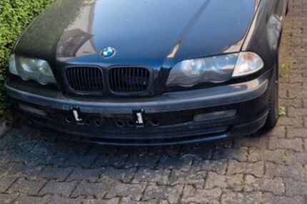 BMW 320 215.000 km 1.100 &euro; Brensbach 64395