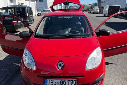 Renault Twingo 108.000 km 2.700 &euro; Gros-Zimmern 64846