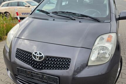 Toyota Yaris 37.000 km 6.200 &euro; Dietzenbach 63128