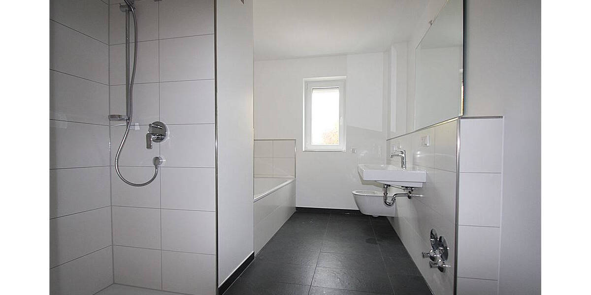 Terrassenwohnung Kriftel - 3 Zimmer, 100 m&sup2;, 1.600&euro; | Angebot:26273026