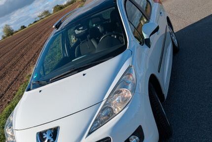 Peugeot 207 138.000 km 3.500 &euro; Dreieich 63303