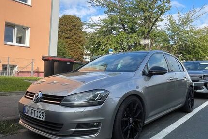 VW Golf