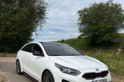 Kia pro ceed / ProCeed 76.000 km 22.900 &euro; Dalheim 55278