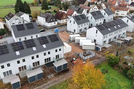 Haus zum Kaufen in Darmstadt Wixhausen 594.900 € 118 m² 5.5 zimmer