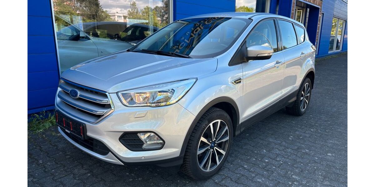 Ford Kuga 189.000 km 7.980 &euro; Rüsselsheim am Main 65428