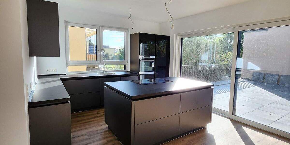 Etagenwohnung Rodgau Jügesheim - 4 Zimmer, 128 m&sup2;, 2.070&euro; | Angebot:23957202