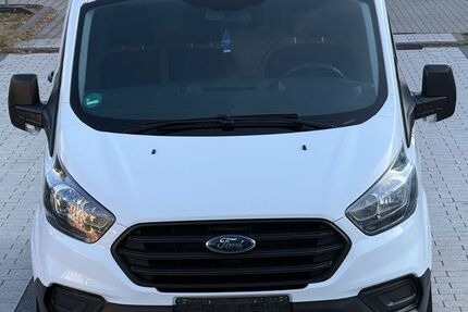 Ford Transit Custom 143.000 km 13.490 &euro; Offenbach am Main 63069