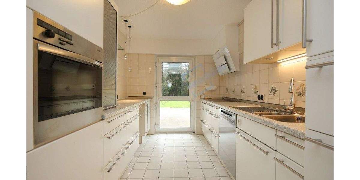 Mehrfamilienhaus, Wohnhaus Darmstadt Eberstadt - 7 Zimmer, 237 m&sup2;, 1.050.000&euro; | Angebot:25845338